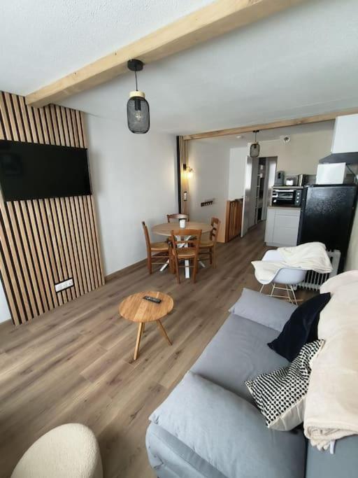 Appartement T2 Cosy Au Pied Des Pistes à Bagnères-de-Bigorre Extérieur photo